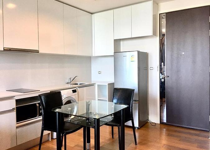 picture G 3813💜 中国客户，请加微信。(在联系方式的旁边)For rent Equinox Phahol Vibha Line❤️💜@condopremium💜❤️Ready to move in ⬛🟨 📞 065 695 3645🟨⬛ - 8/11