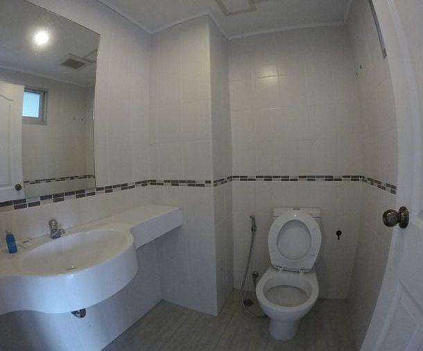 picture G 4834🚨中国客户，请加微信。(在联系方式的旁边) For rent LUMPINI VILLE PRACHACHUEN – PHONGPHET 1 Line❤️💜@condopremium💜❤️Ready to move in ⬛🟨 📞 065 695 3645🟨⬛ - 7/9