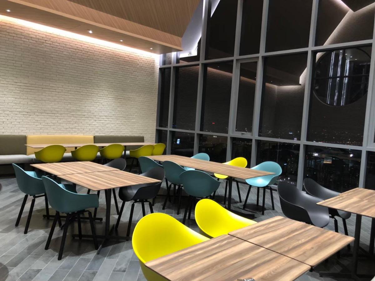 รูป B031 คอนโด Triple Y Residence (ทริปเปิ้ล วาย) ห้องสวย เฟอร์ครบ ราคาพิเศษ - รูปที่ 18/19