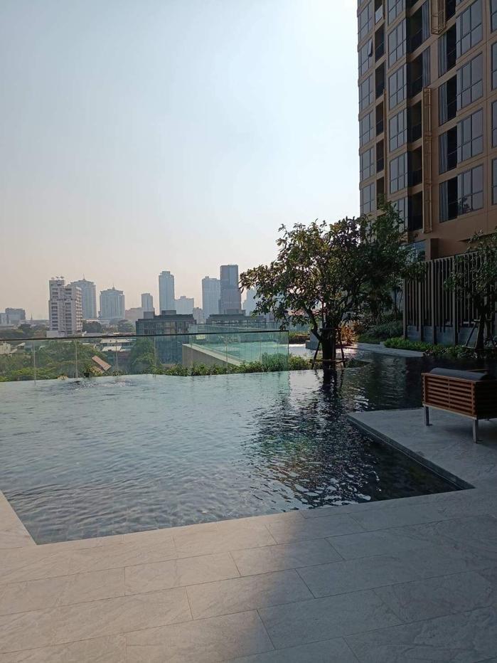 รูป F12036 คอนโดให้เช่า OKA HAUS Sukhumvit 36 (คอนโด โอกะ เฮ้าส์ สุขุมวิท 36) ห้องสวย เฟอร์ครบ มีเครื่องซักผ้า ราคาพิเศษ - รูปที่ 22/26