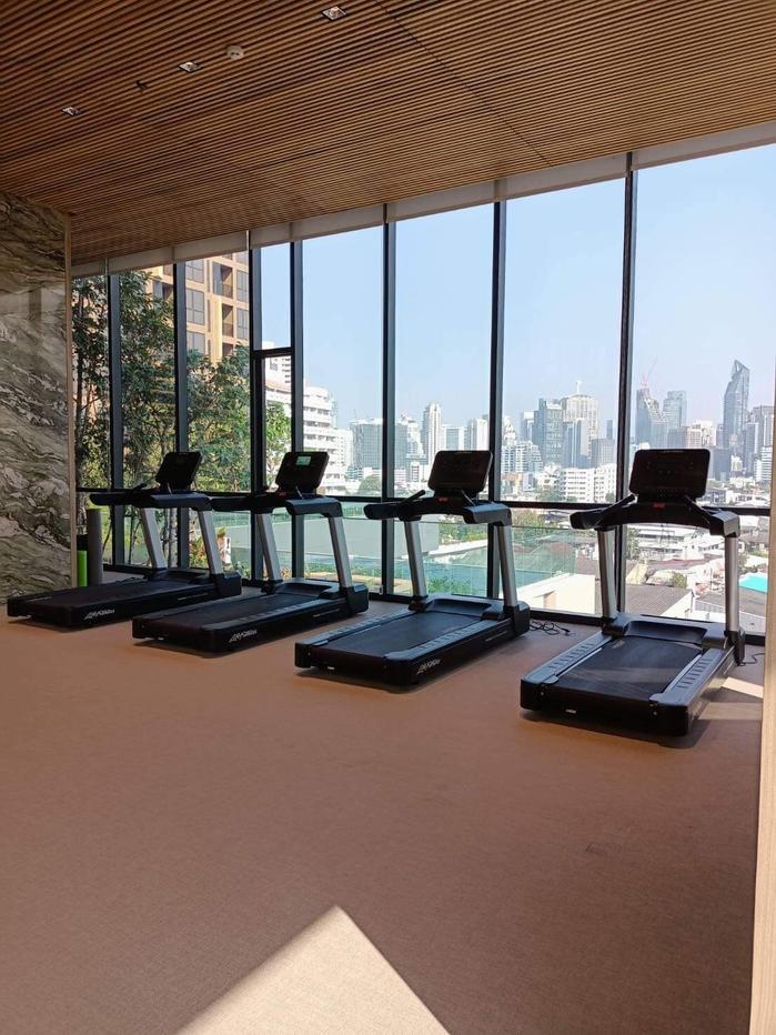 รูป F12036 คอนโดให้เช่า OKA HAUS Sukhumvit 36 (คอนโด โอกะ เฮ้าส์ สุขุมวิท 36) ห้องสวย เฟอร์ครบ มีเครื่องซักผ้า ราคาพิเศษ - รูปที่ 20/26