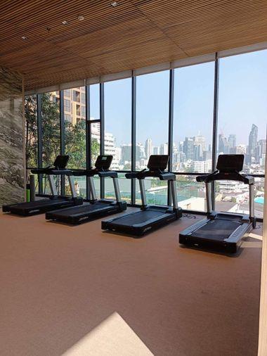 รูป F12036 คอนโดให้เช่า OKA HAUS Sukhumvit 36 (คอนโด โอกะ เฮ้าส์ สุขุมวิท 36) ห้องสวย เฟอร์ครบ มีเครื่องซักผ้า ราคาพิเศษ - รูปที่ 20/26