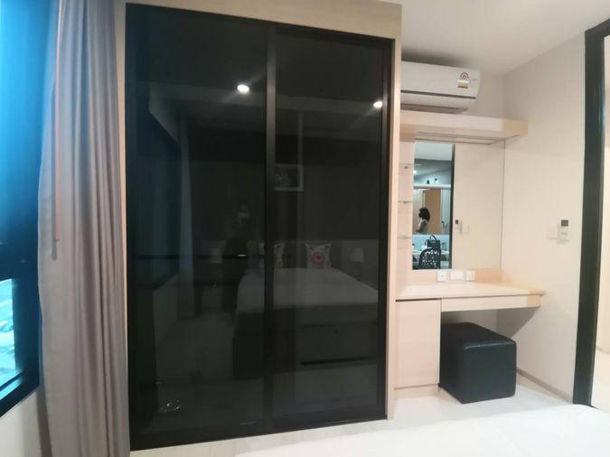 รูป T1010 คอนโดให้เช่า Life Asoke (ไลฟ์ อโศก) ห้องสวย เฟอร์ครบ มีเครื่องซักผ้า ราคาพิเศษ - รูปที่ 3/11