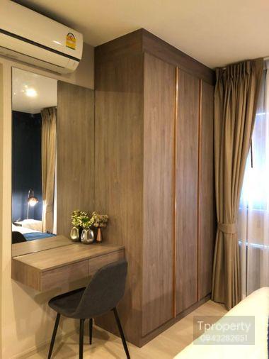รูป T1009 คอนโดให้เช่า Life Asoke (ไลฟ์ อโศก) ห้องสวย เฟอร์ครบ มีเครื่องซักผ้า ราคาพิเศษ - รูปที่ 3/9