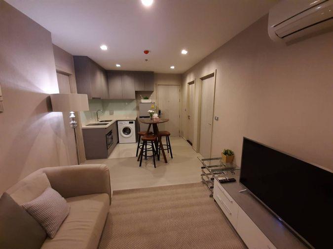รูป F12125 คอนโดให้เช่า Rhythm Sukhumvit 36-38 (ริทึ่ม สุขุมวิท 36-38) ห้องสวย เฟอร์ครบ มีเครื่องซักผ้า ราคาพิเศษ - รูปที่ 8/29