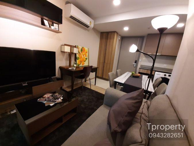 รูป F12122 คอนโดให้เช่า Taka Haus Ekamai 12 (ทากะ เฮาส์ เอกมัย 12) ห้องสวย เฟอร์ครบ มีเครื่องซักผ้า ราคาพิเศษ - รูปที่ 11/29