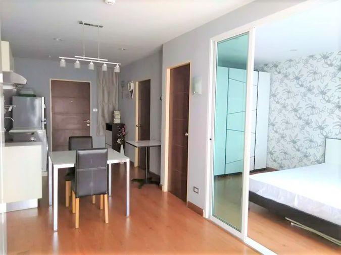 รูป ขายคอนโด 1 ห้องนอน Tourmaline Gold Sathorn - Taksin (ทัวร์มาลีน โกลด์ สาทร-ตากสิน) ขนาด 40 ตรม ชั้น 3 BTS กรุงธนบุรี Icon Siam - รูปที่ 2/8