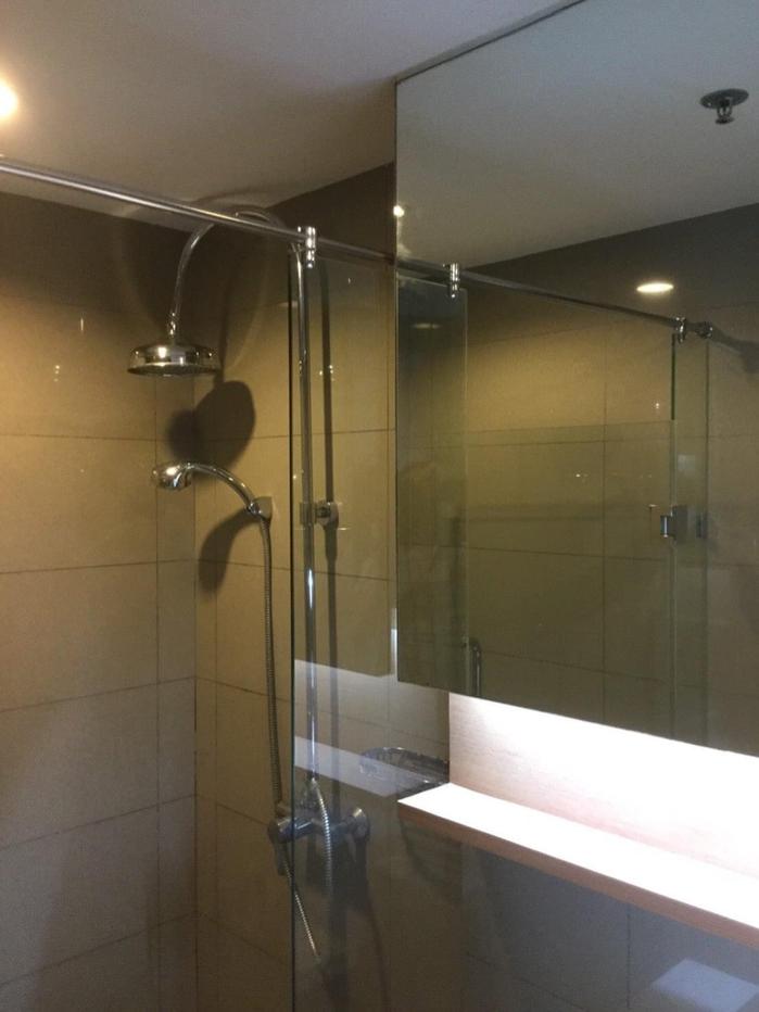 รูป T1059 คอนโดให้เช่า 15 Sukhumvit Residences (15 สุขุมวิท เรสซิเด็นท์) ห้องมุม ห้องสวย เฟอร์ครบ มีเครื่องซักผ้า ราคาพิเศษ - รูปที่ 10/17