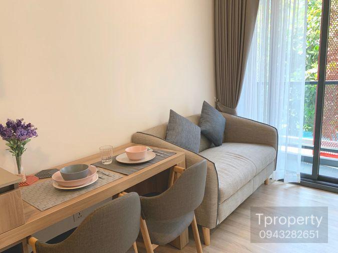 รูป T1110 คอนโดให้เช่า Taka Haus Ekamai 12 (ทากะ เฮาส์ เอกมัย 12) ห้องสวย เฟอร์ครบ มีเครืืองซักผ้า ราคาพิเศษ - รูปที่ 5/11