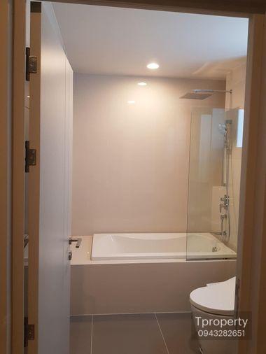 รูป T1184 คอนโดให้เช่า OKA HAUS Sukhumvit 36 (คอนโด โอกะ เฮ้าส์ สุขุมวิท 36) ห้องมุม ห้องสวย เฟอร์ครบ มีเครื่องซักผ้า ราคาพิเศษ - รูปที่ 7/11
