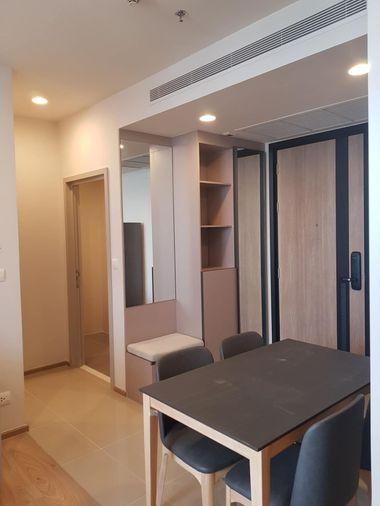 รูป T1184 คอนโดให้เช่า OKA HAUS Sukhumvit 36 (คอนโด โอกะ เฮ้าส์ สุขุมวิท 36) ห้องมุม ห้องสวย เฟอร์ครบ มีเครื่องซักผ้า ราคาพิเศษ - รูปที่ 6/11