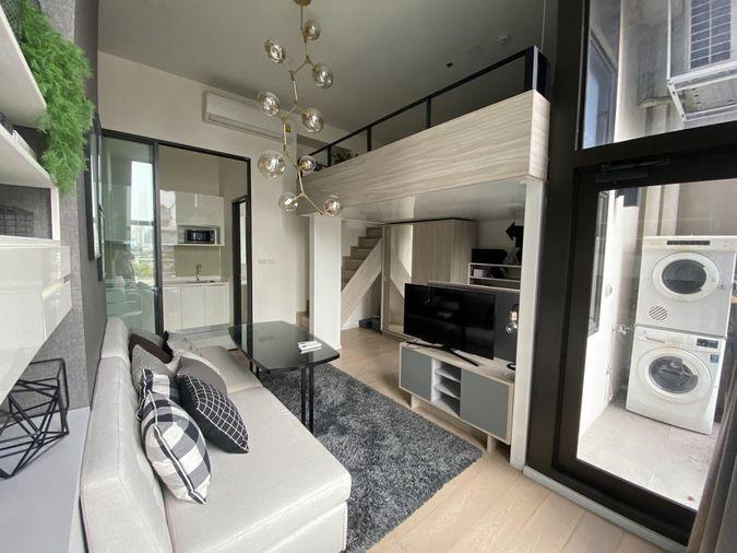 รูป T1208 คอนโดให้เช่า Chewathai Residence Asoke (ชีวาทัย เรสซิเดนซ์ อโศก) ห้องสวย เฟอร์ครบ มีเครื่องซักผ้า ราคาพิเศษ - รูปที่ 2/13