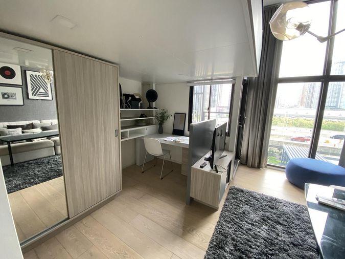 รูป T1208 คอนโดให้เช่า Chewathai Residence Asoke (ชีวาทัย เรสซิเดนซ์ อโศก) ห้องสวย เฟอร์ครบ มีเครื่องซักผ้า ราคาพิเศษ - รูปที่ 7/13