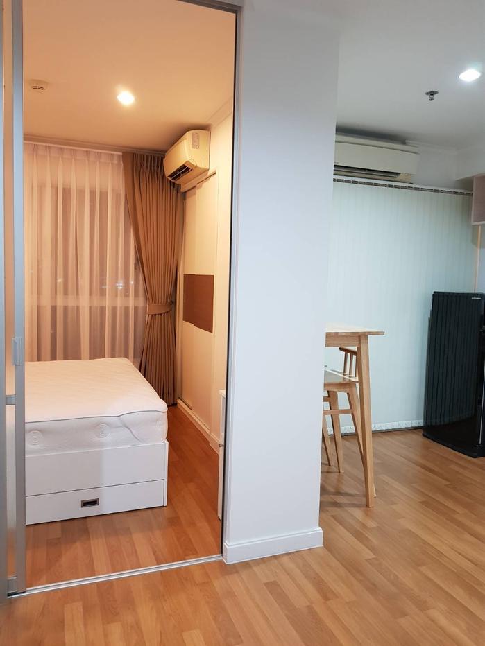 รูป T1211 คอนโดให้เช่า Lumpini Place Rama 4 - Kluaynamthai (ลุมพินี เพลส พระราม 4-กล้วยน้ำไท) ห้องสวย เฟอร์ครบ มีเครื่องซักผ้า ราคาพิเศษ  - รูปที่ 6/11