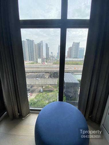 รูป T1208 คอนโดให้เช่า Chewathai Residence Asoke (ชีวาทัย เรสซิเดนซ์ อโศก) ห้องสวย เฟอร์ครบ มีเครื่องซักผ้า ราคาพิเศษ - รูปที่ 4/13