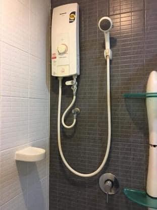 picture Studio Atrium Phahol - Suthisarn size 30.97 sqm, 7th floor, pool view, Digital Key lock, Soi Inthamara 4, BTS Ari - 9/10
