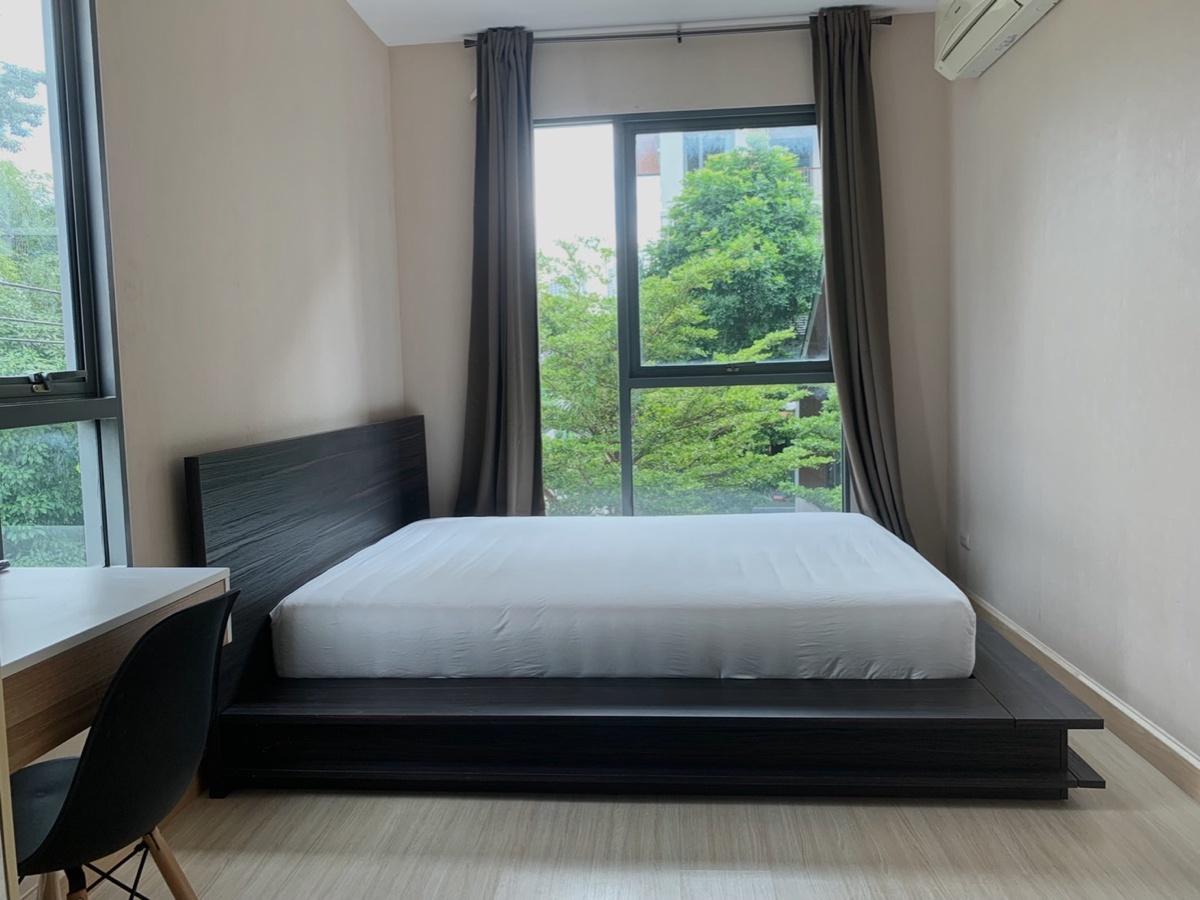 รูป T1235 คอนโดให้เช่า The Privacy Ngamwongwan (เดอะ ไพรเวซี่ งามวงศ์วาน) ห้องสวย ห้องมุม เฟอร์ครบ มีเครื่องซักผ้า ราคาพิเศษ  - รูปที่ 1/12