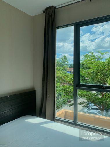 รูป T1235 คอนโดให้เช่า The Privacy Ngamwongwan (เดอะ ไพรเวซี่ งามวงศ์วาน) ห้องสวย ห้องมุม เฟอร์ครบ มีเครื่องซักผ้า ราคาพิเศษ - รูปที่ 2/12
