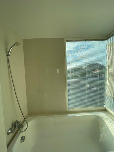 picture 🚿🚿🚿The Piano Condo Sriracha Floor 5 tower A 1 Bedroom bathtub corner room🚿🚿🚿 - 10/34