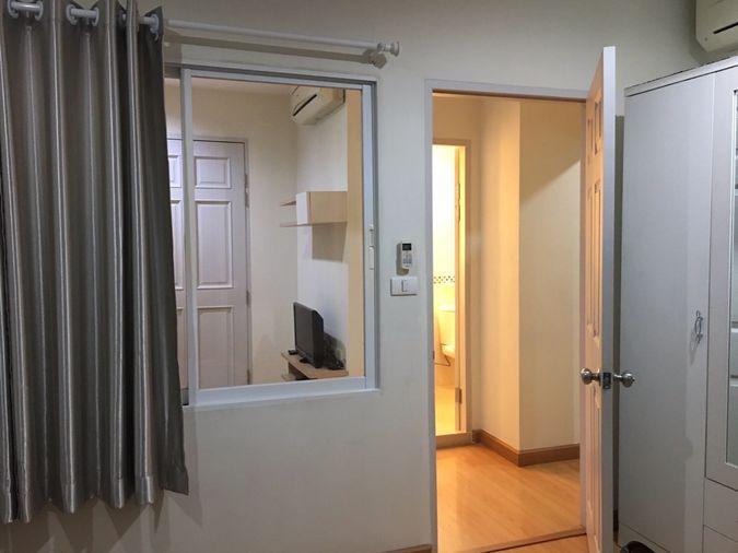 picture Nice Condo for rent at "Life @Ratchada Suthisan" Near MRT Suthisan 1 Bedroom 1 Bathroom 35 Sq.m 14,000 Bath Only - 4/5