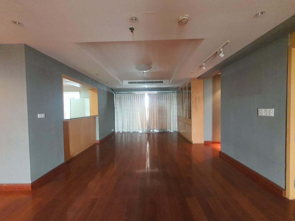 picture For sale 3 Bedroom Riverside villa rama 3 close to Chaopraya river A15230104 - 12/20