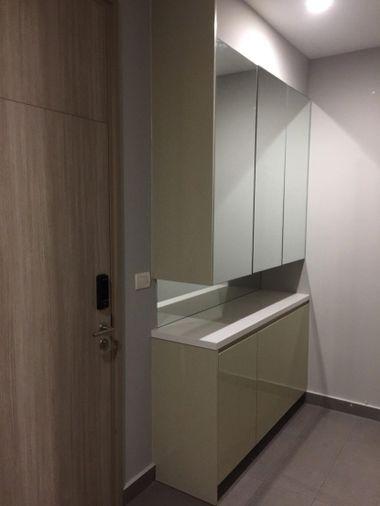 รูป TS1003 คอนโดให้เช่า Noble Ploenchit (โนเบิล เพลินจิต) ห้องมุม ห้องสวย เฟอร์ครบ มีเครื่องซักผ้า ราคาพิเศษ - รูปที่ 20/20