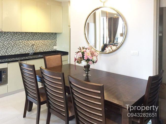 รูป TS1003 คอนโดให้เช่า Noble Ploenchit (โนเบิล เพลินจิต) ห้องมุม ห้องสวย เฟอร์ครบ มีเครื่องซักผ้า ราคาพิเศษ - รูปที่ 11/20
