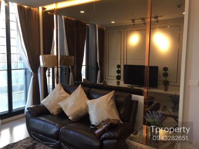 รูป TS1003 คอนโดให้เช่า Noble Ploenchit (โนเบิล เพลินจิต) ห้องมุม ห้องสวย เฟอร์ครบ มีเครื่องซักผ้า ราคาพิเศษ - รูปที่ 8/20