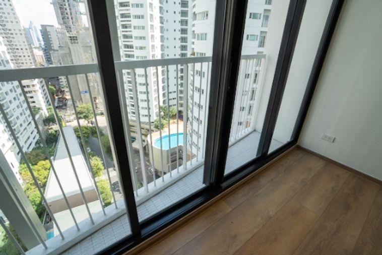 picture Park24 Sukhumvit 24, 2 beds 1 bath 52 sqm.,corner unit 14th Fl. Building 2 near Emporium, BTS Phrom Phong - 7/17