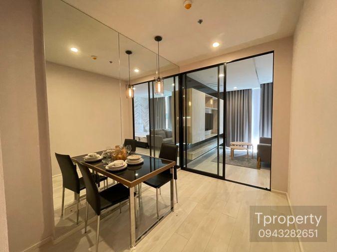 รูป TS1002 คอนโดให้เช่า Noble Ploenchit (โนเบิล เพลินจิต) ห้องสวย เฟอร์ครบ มีเครื่องซักผ้า ราคาพิเศษ - รูปที่ 6/15