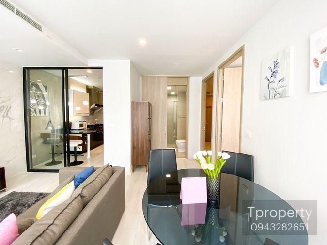 รูป TS1004 คอนโดให้เช่า Noble Ploenchit (โนเบิล เพลินจิต)ห้องมุม ห้องสวย เฟอร์ครบ มีเครื่องซักผ้า ราคาพิเศษ - รูปที่ 10/14