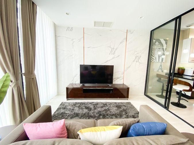 รูป TS1004 คอนโดให้เช่า Noble Ploenchit (โนเบิล เพลินจิต)ห้องมุม ห้องสวย เฟอร์ครบ มีเครื่องซักผ้า ราคาพิเศษ - รูปที่ 7/14
