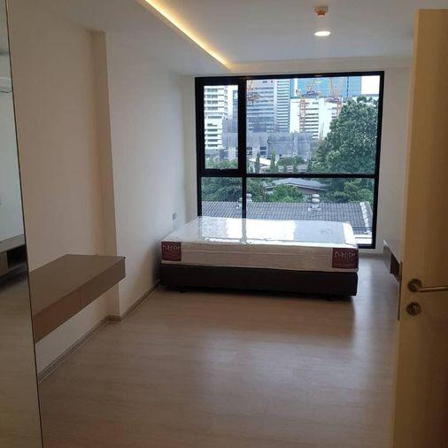 picture Available 28Feb26!  Vtara Sukhumvit36. 1bed 46sqm.  Line id: @pfagent - 4/7
