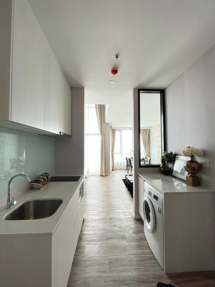 picture  Knightsbridge the Ocean Sriracha - 17/20