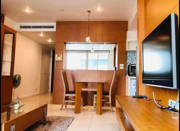 picture for sell Manhattan Chidlom. 1bed 58sqm. Line id: @pfagent - 3/11