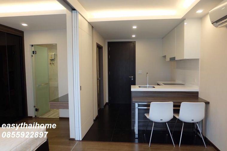 รูป P-117724 ต้องการขายคอนโด เดอะ รีมาร์คเอเบิ้ล ศูนย์วิจัย 2 Lane 2, Bang Kapi, Huai Khwang, Bangkok Line Id: @easythaihome 085-592-2897 - รูปที่ 4/5