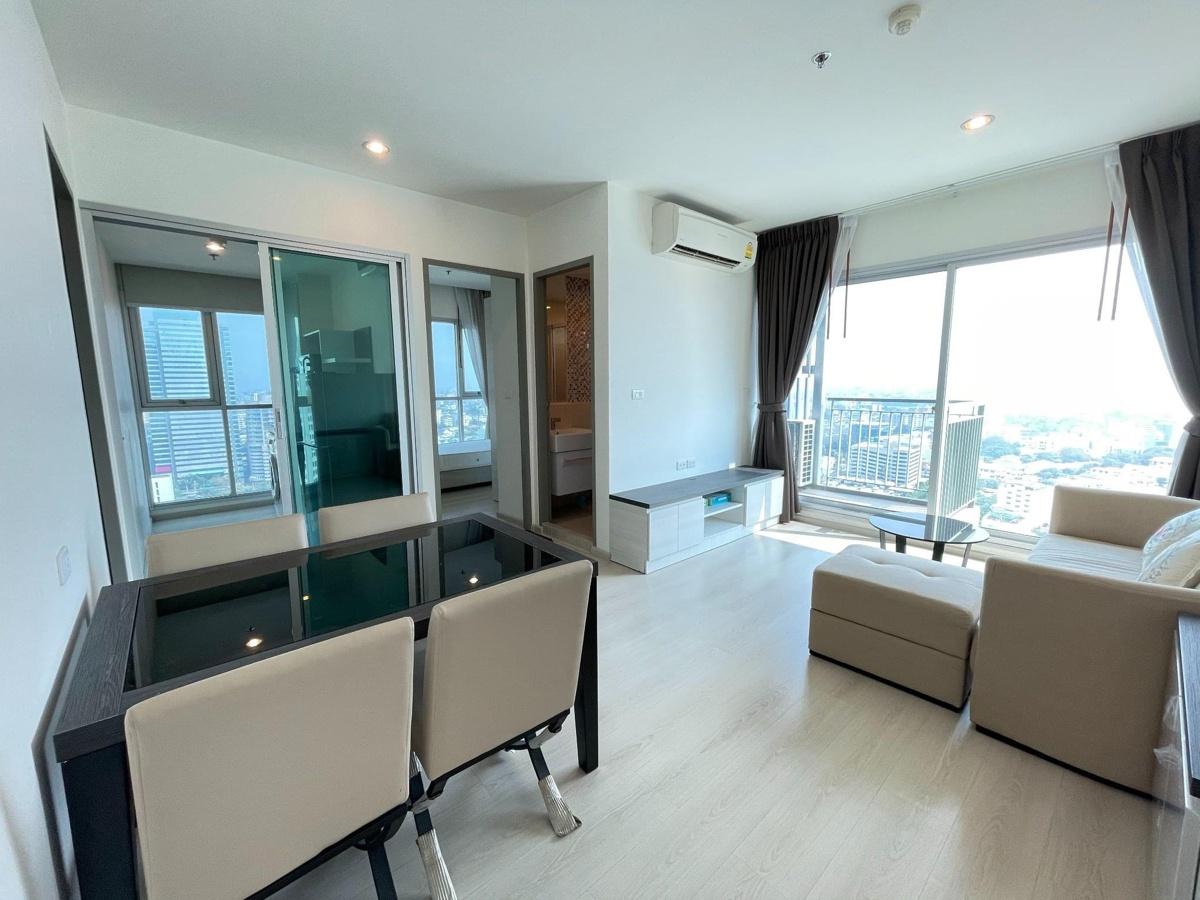 รูป T1307 คอนโดให้เช่า Life Ratchadapisek (ไลฟ์ รัชดาภิเษก) ห้องสวย เฟอร์ครบ ราคาพิเศษ - รูปที่ 11/17