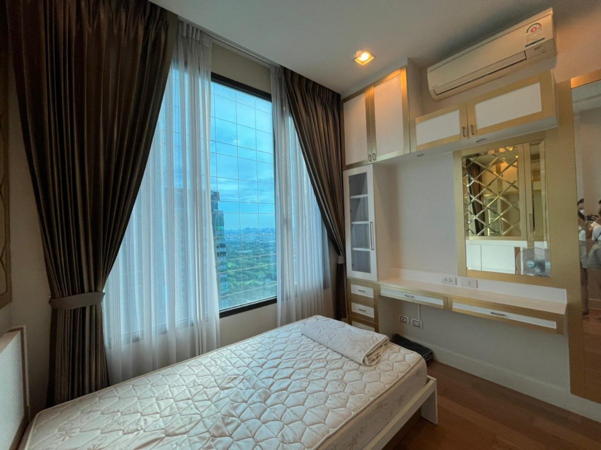 picture for rent Equinox. 2bed 64sqm. Line id: @pfagent - 13/15