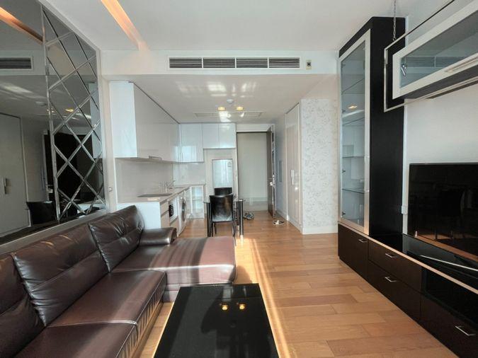 picture for rent Equinox. 2bed 64sqm. Line id: @pfagent - 3/15