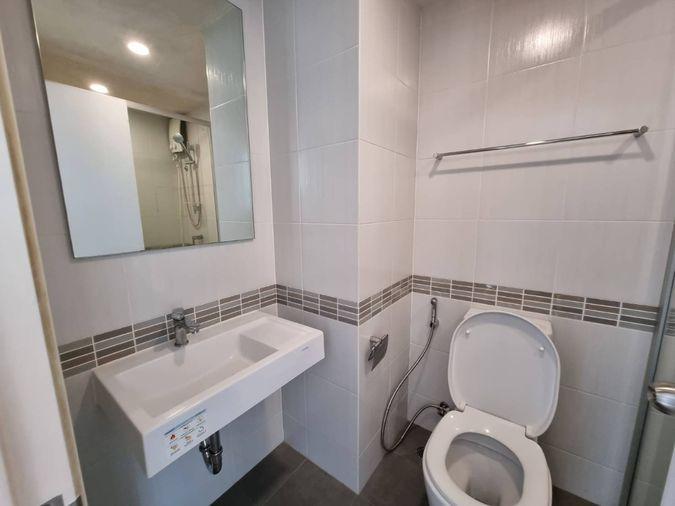 picture Lumpini Place Bangna , big room for rent 8,000 baht - 16/18