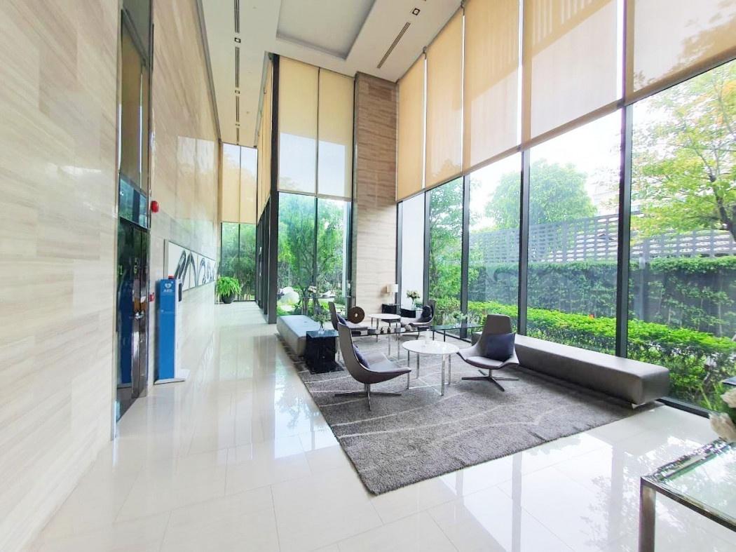 รูป ขาย คอนโด RHYTHM สุขุมวิท 42 2 ห้องนอน 78.23 ตรม. ชั้น 23 เฟอร์นิเจอร์และเครื่องใช้ไฟฟ้าครบ ติด BTS เอกมัย - รูปที่ 7/7