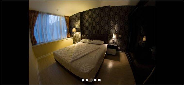 picture Condo for sale T.C. Green  fully furnished with tenant. - 1/5