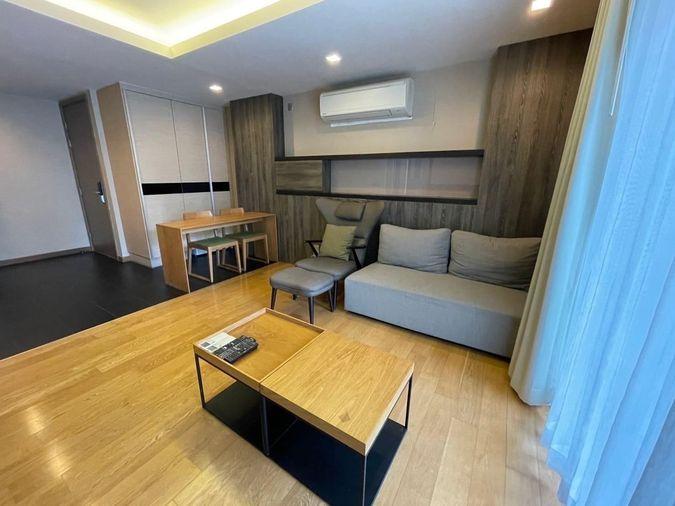 picture  Via Botani. 1bed 55sqm. Line id: @pfagent - 4/9