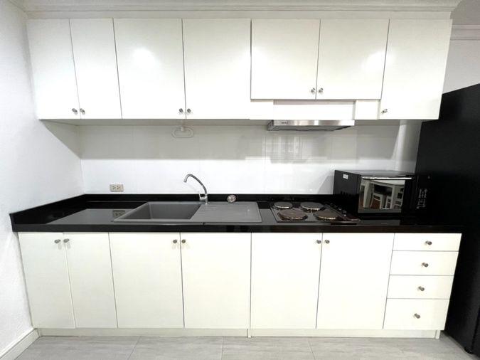 picture Condo for rent Acadamia Grand Tower   Pets allowed, size 92 square meters - 10/23