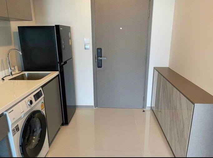 picture Available 1Apr26! Life Asoke Hype. 1bed 32sq.m.  Line id: @pfagent - 4/9