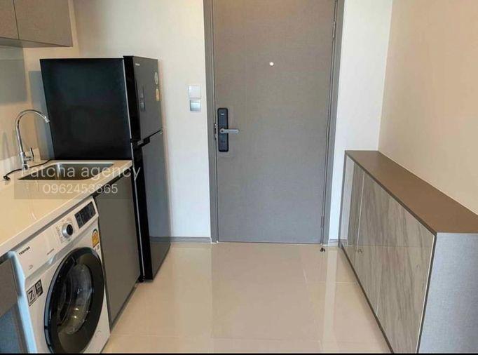picture Available 1Apr26! Life Asoke Hype. 1bed 32sq.m. Line id: @pfagent - 4/9