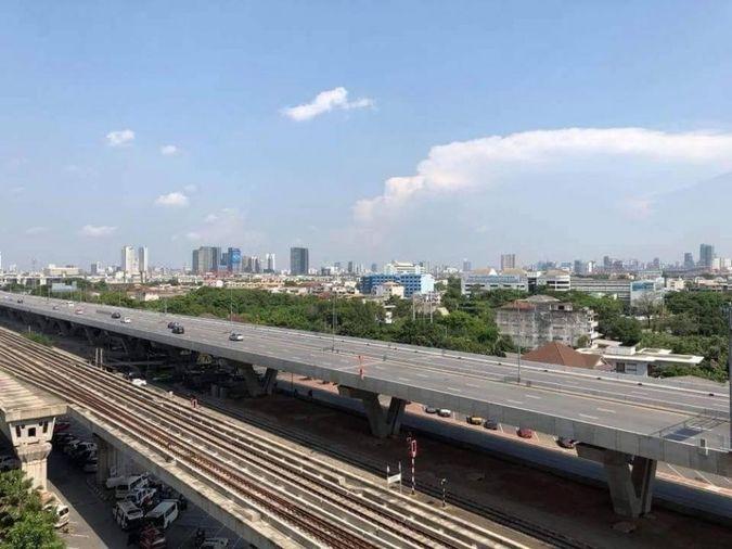 picture G 7185🧡 中国客户，请加微信。(在联系方式的旁边) For rent Metro Sky Bangson Interchange Line❤️💜@condopremium💜❤️Ready to move in ⬛🟨 📞 065 695 3645🟨⬛ - 7/8