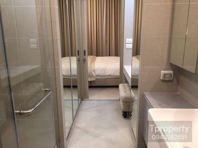 รูป T1382 คอนโดให้เช่า Noble Ploenchit (โนเบิล เพลินจิต) ห้องสวย เฟอร์ครบ มีเครื่องซักผ้า ราคาพิเศษ - รูปที่ 4/7
