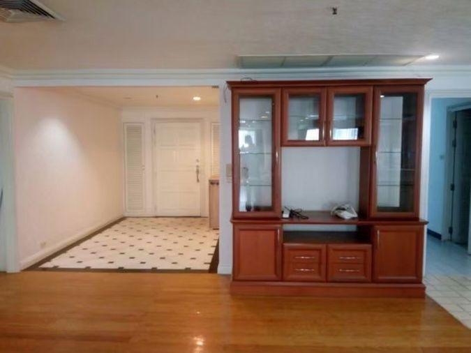 รูป เช่าคอนโด บ้าน สวนเพชร ขนาด 265 ตรม  3 ห้องนอน 3 ห้องน้ำ - รูปที่ 6/32