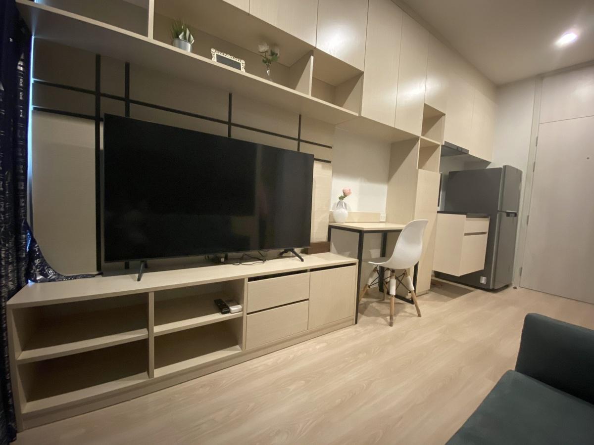 รูป T1386 คอนโดให้เช่า Noble Revolve Ratchada (โนเบิล รีวอลฟ์ รัชดา) ห้องสวย เฟอร์ครบ มีเครื่องซักผ้า ราคาพิเศษ - รูปที่ 1/14